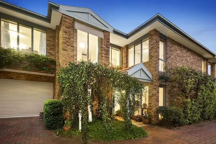 1/9 Curraweena Rd, Caulfield South VIC 3162