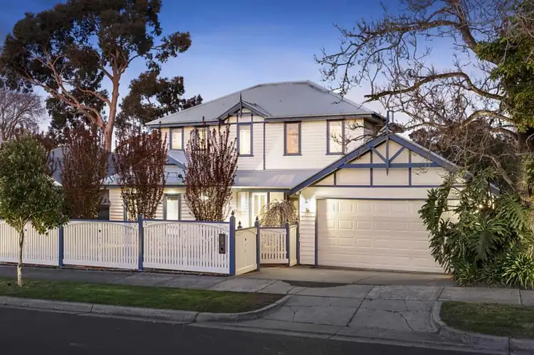 15 Ernest Street, Blackburn VIC 3130