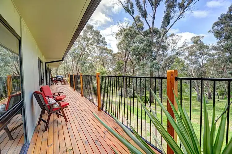 24 Oswin Drive, Creswick VIC 3363
