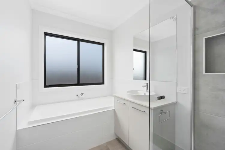 Sixth view of Homely house listing, 17 Wiggins Avenue, Maffra VIC 3860
