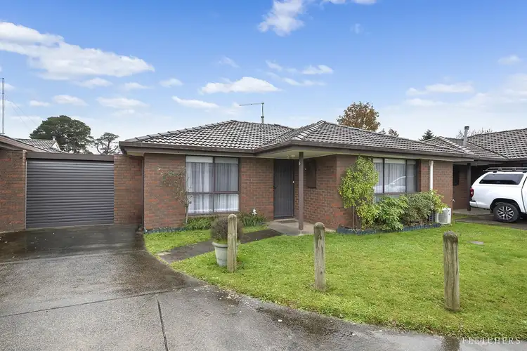 6/7 Cromwell Street, Sebastopol VIC 3356