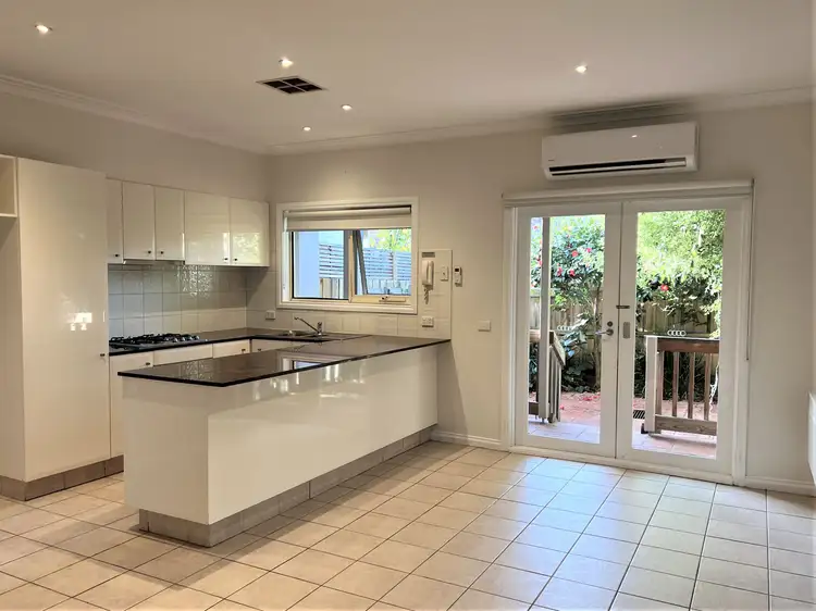 Fourth view of Homely house listing, 8/104-106 Walpole Street, Kew VIC 3101