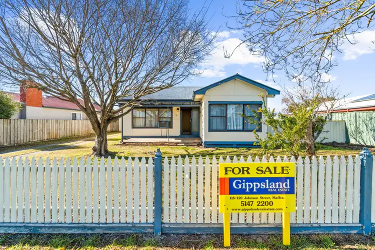 30 Charles Street, Maffra VIC 3860