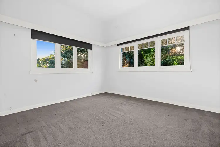 Sixth view of Homely house listing, 10 Lysbeth Street, Mckinnon VIC 3204