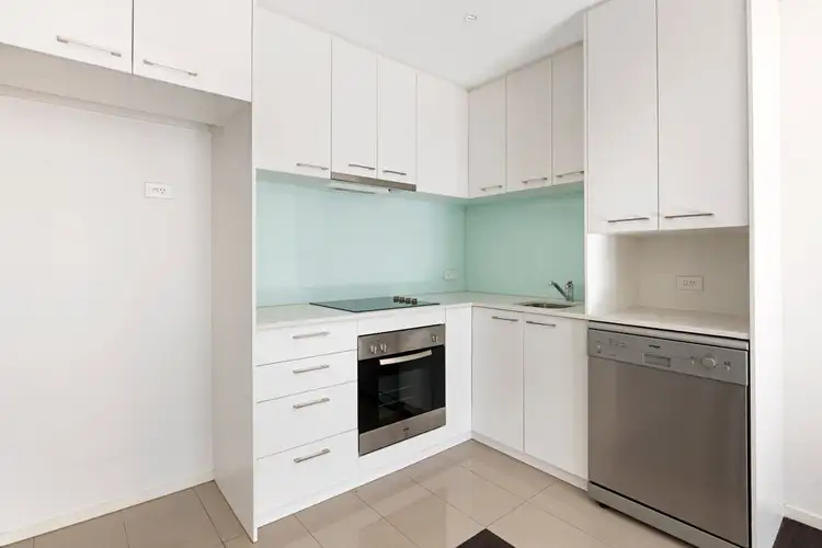 Fourth view of Homely apartment listing, 25/4a Lansdowne Road, St Kilda East VIC 3183