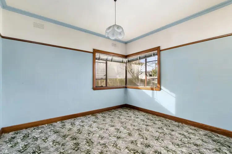 Fifth view of Homely house listing, 10 Vale Street, Moe VIC 3825