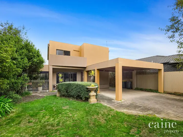 123 Winter Street, Newington VIC 3350