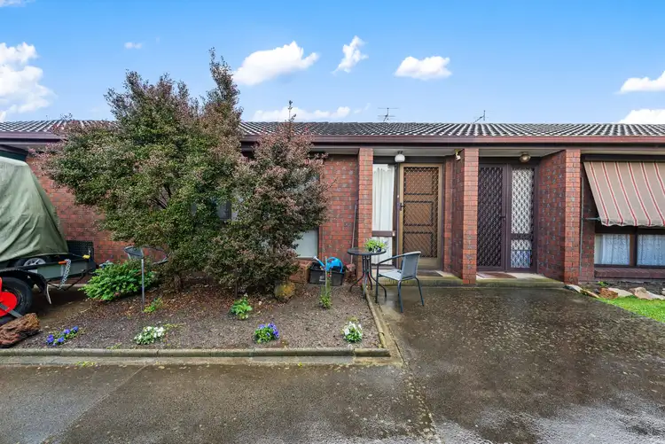 Second view of Homely unit listing, Unit 2/9 Elgin Street, Morwell VIC 3840