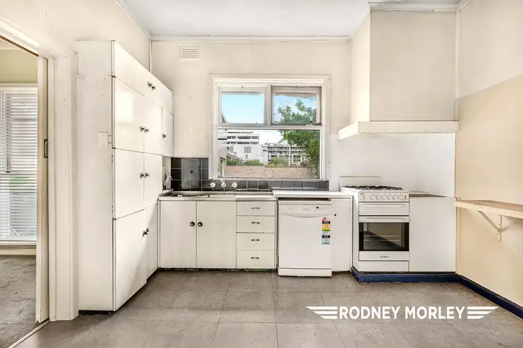 Fourth view of Homely house listing, 8 Jasmine Street, Caulfield South VIC 3162