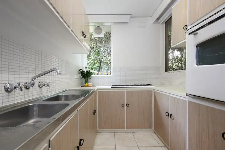 Sixth view of Homely unit listing, 1/26 Denbigh Road, Armadale VIC 3143