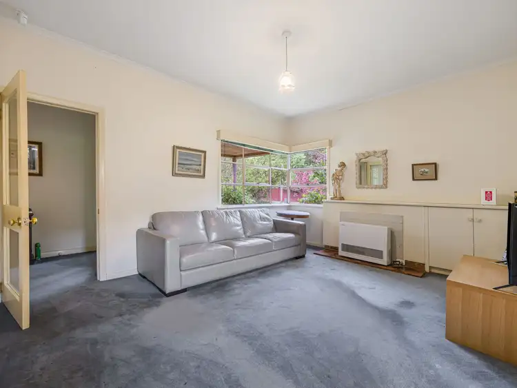Sixth view of Homely house listing, 2 Munro Street, Alfredton VIC 3350