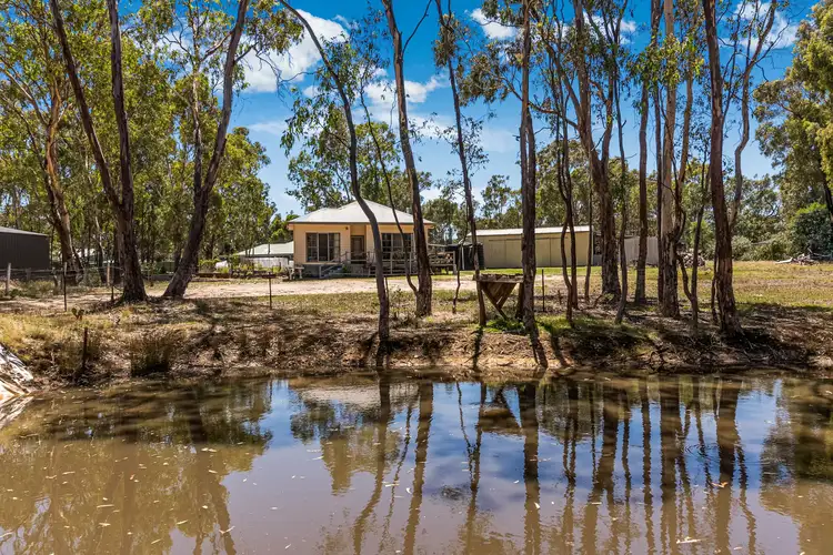 118-120 Caldwell Street, Heathcote VIC 3523