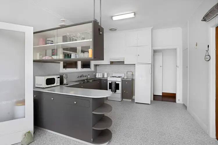 Fifth view of Homely house listing, 38 Jamieson Avenue, Mortlake VIC 3272
