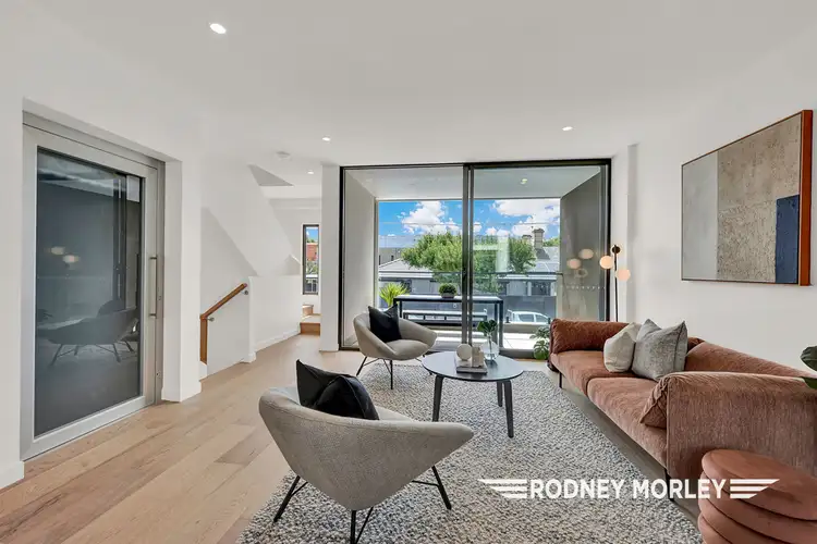 1B May Street, Elwood VIC 3184