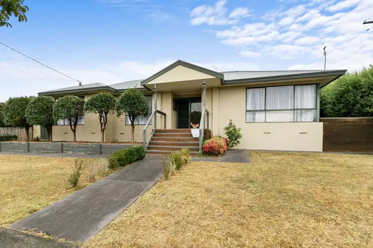 3 Walker Parade, Churchill VIC 3842