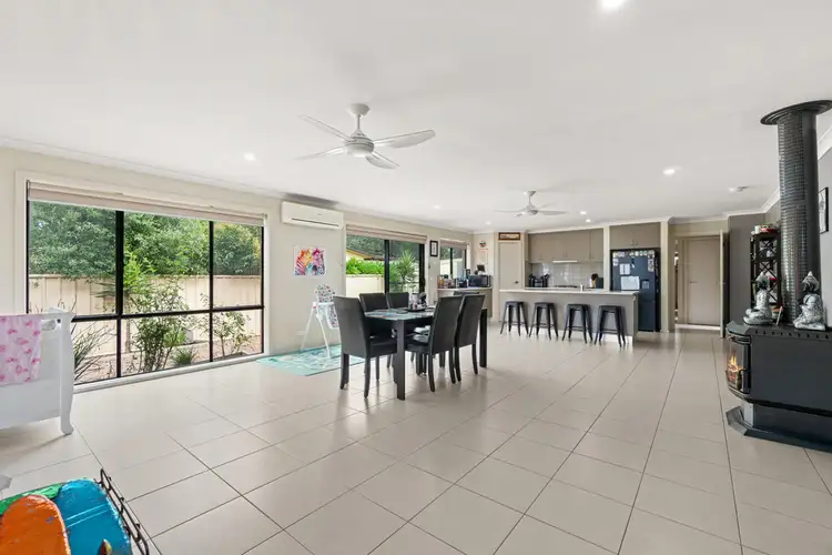 Fifth view of Homely house listing, 18 Hilltop Crescent, Heyfield VIC 3858