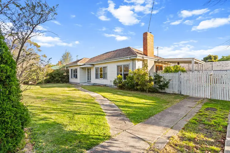 Fourth view of Homely house listing, 4 Hood Street, Rosedale VIC 3847