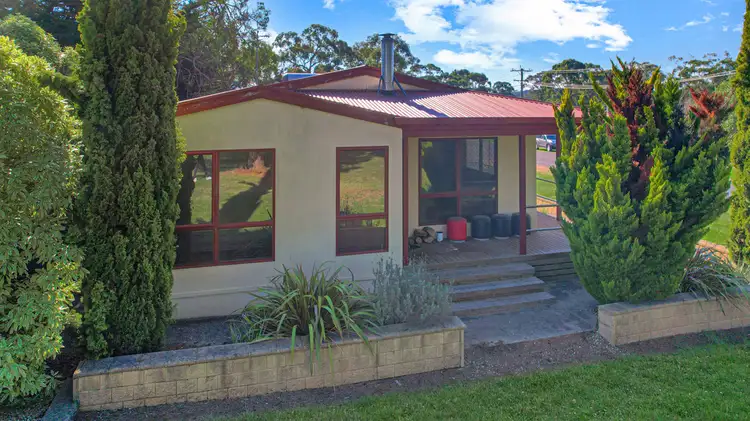 65 Greenham Street, Dartmoor VIC 3304