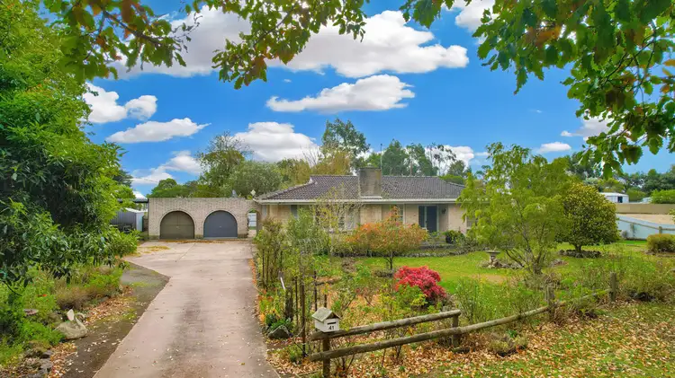 41 Scales Street, Penshurst VIC 3289