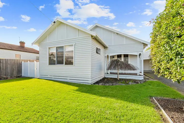 14 Powerscourt Street, Maffra VIC 3860