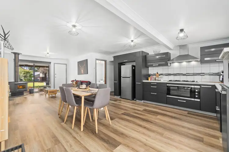 42 Ben Cruachan Parade, Coongulla VIC 3860