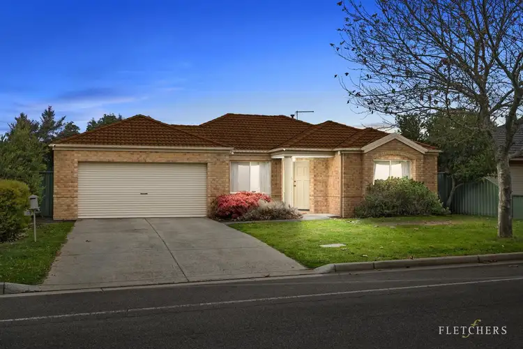 57 Lake Gardens Avenue, Lake Gardens VIC 3355
