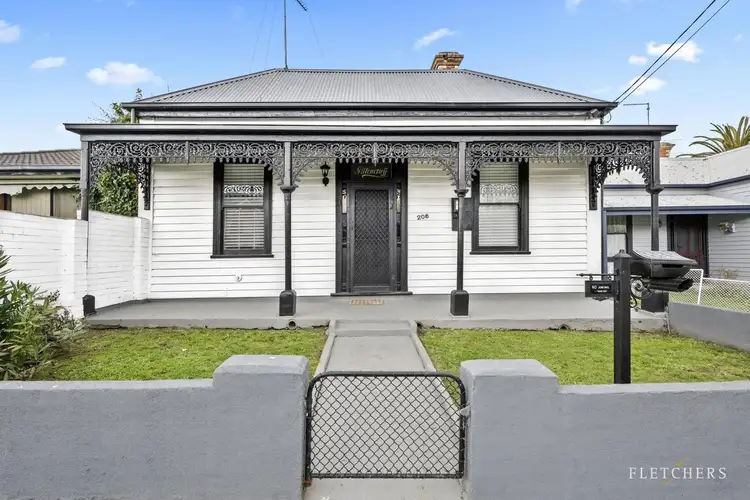 206 Neill Street, Soldiers Hill VIC 3350