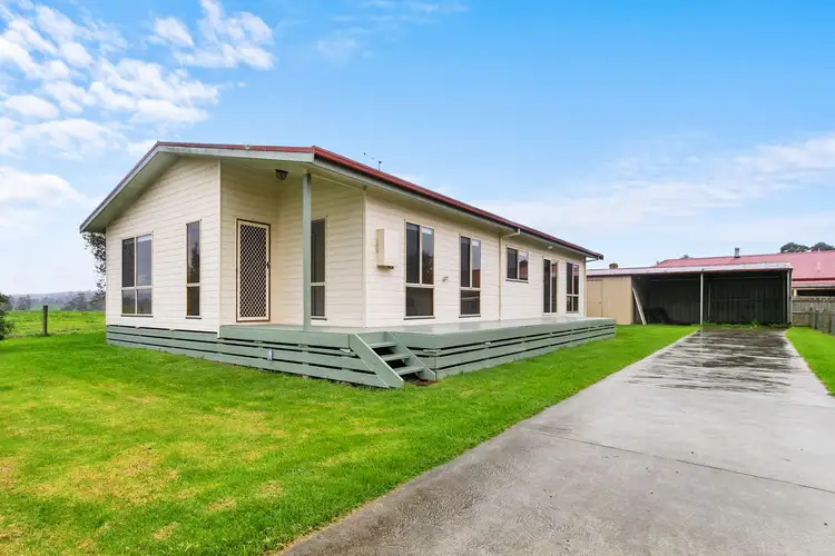 Main view of Homely house listing, 16 Leeandale Drive, Yinnar VIC 3869