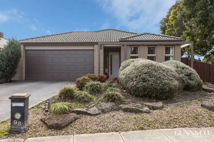 98 Yuruga Boulevard, Point Cook VIC 3030