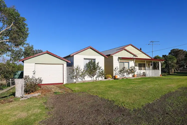 4851 Hamilton-Port Fairy Road, Macarthur VIC 3286