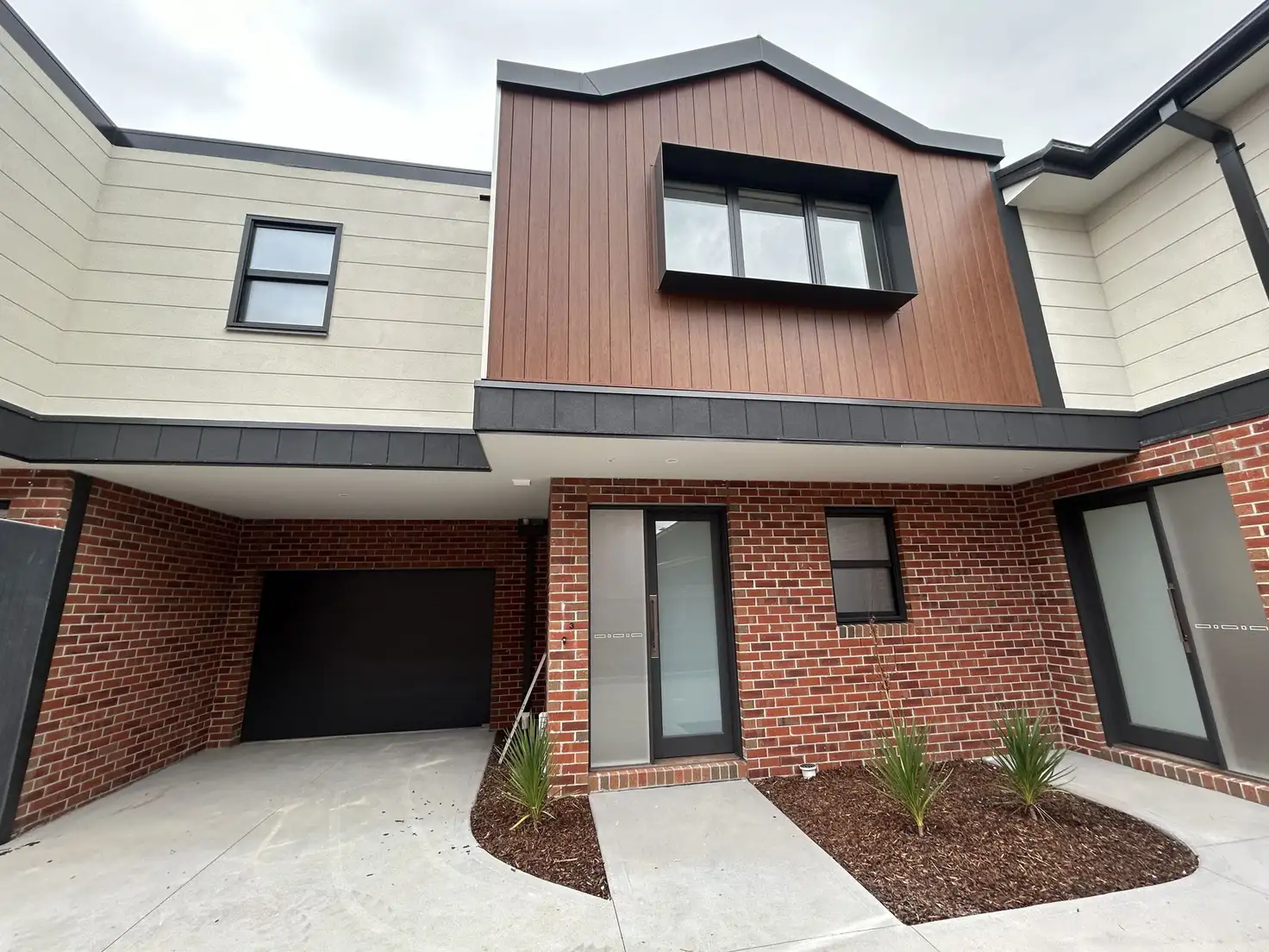 Main view of Homely townhouse listing, 3/6 Jofree, Reservoir VIC 3073