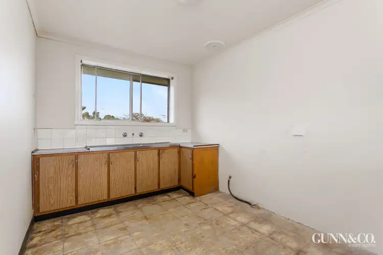 Fifth view of Homely apartment listing, 8/205 Mason Street, Newport VIC 3015