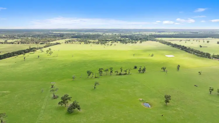 1694 Seaspray Road, Seaspray VIC 3851