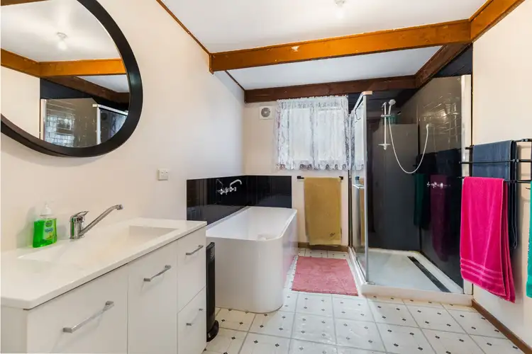 Second view of Homely house listing, 6 McClellans Crescent, Argyle VIC 3523
