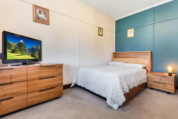 Fourth view of Homely house listing, 6 McClellans Crescent, Argyle VIC 3523