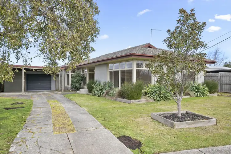 1015 Grevillea Road