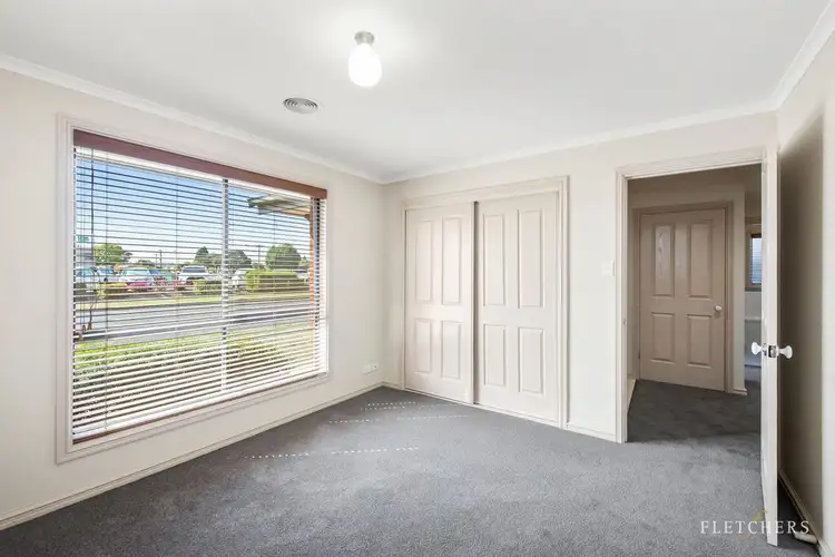 Fifth view of Homely house listing, 2/1000 Grevillea Road, Wendouree VIC 3355