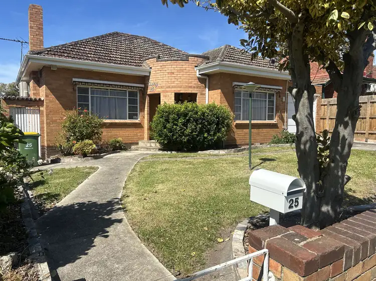 25 Frankston Street