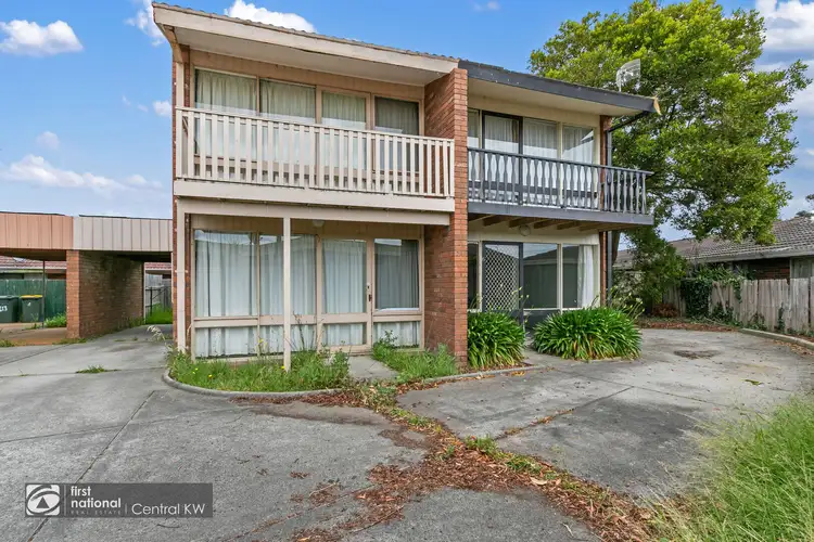 Unit 6/3 Opal Place, Morwell VIC 3840