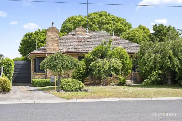 35 Queen Victoria Street, Newington VIC 3350