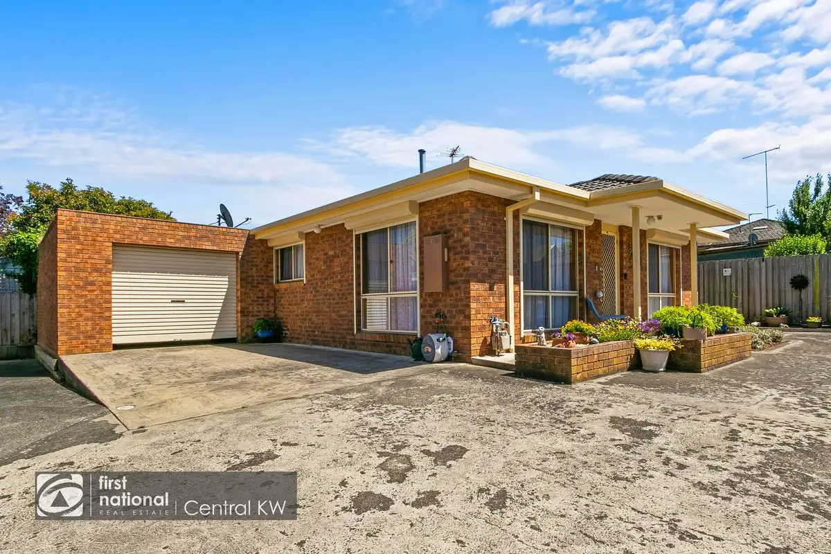 Main view of Homely unit listing, Unit 3/27 Elgin Street, Morwell VIC 3840