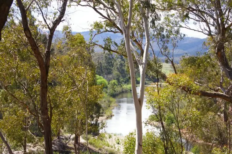 4 Knackery Road, Valencia Creek VIC 3860