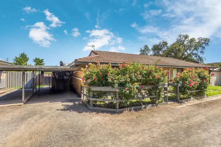 2/152 High Street, Heathcote VIC 3523