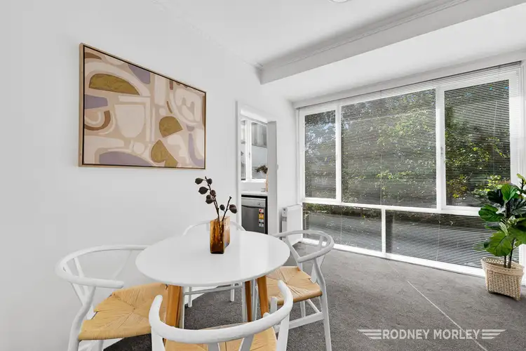 Fifth view of Homely apartment listing, 5/5 Selwyn Court, Toorak VIC 3142