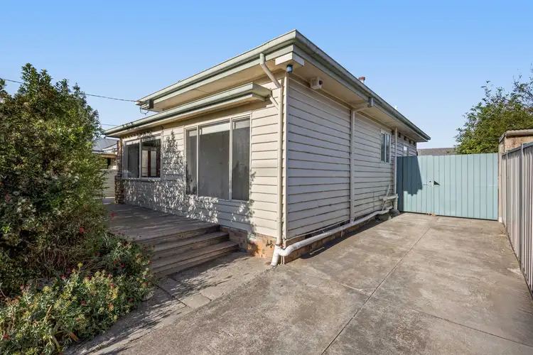 23 Edwards Street, Sebastopol VIC 3356