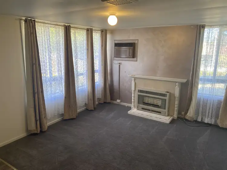 Fifth view of Homely house listing, 3 Dempsey Court, Morwell VIC 3840
