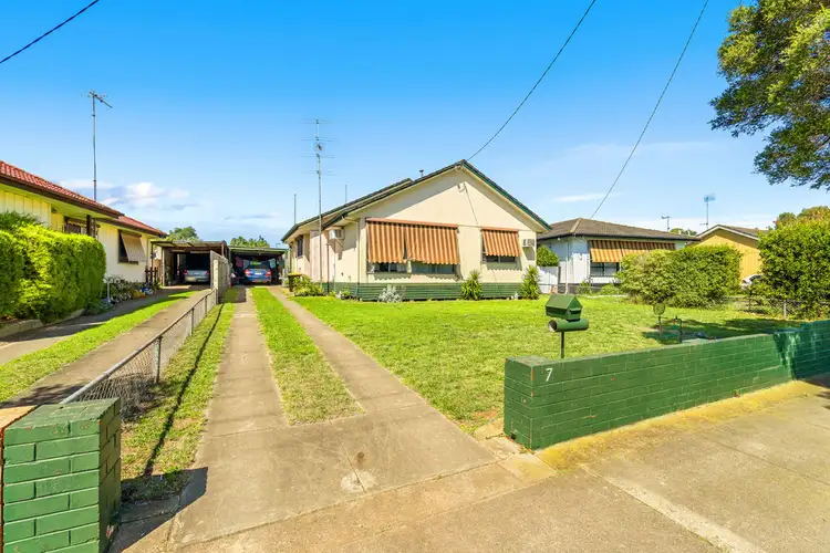 7 Munro Street, Maffra VIC 3860