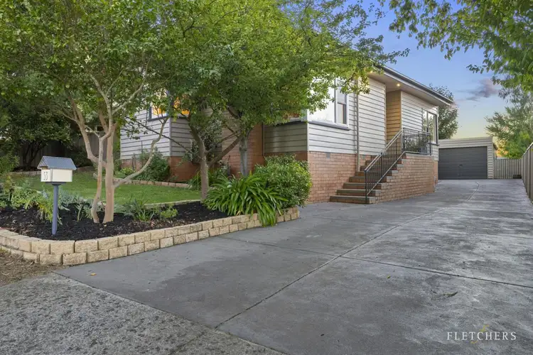 53 Lovenear Grove, Ballarat East VIC 3350