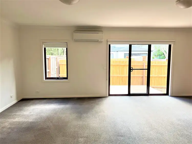 8/317 Hawthorn Road, Caulfield VIC 3162