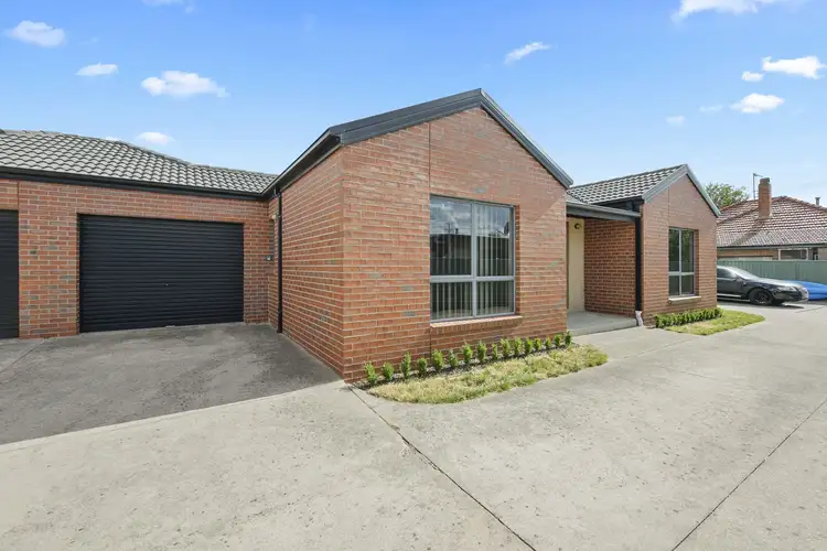 Main view of Homely house listing, 2/101 Albert Street, Sebastopol VIC 3356